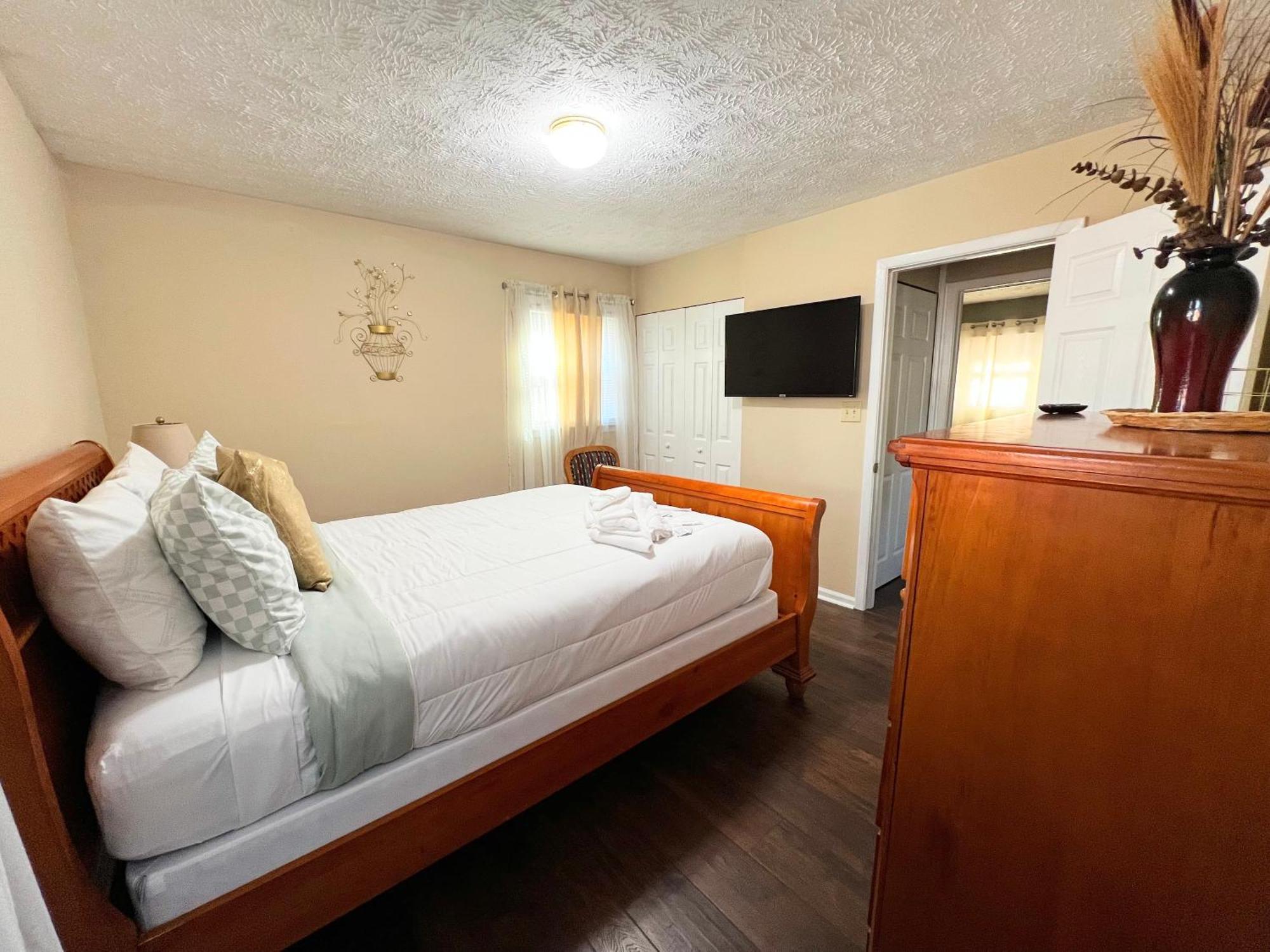 Foundation Paradise Fayetteville Εξωτερικό φωτογραφία